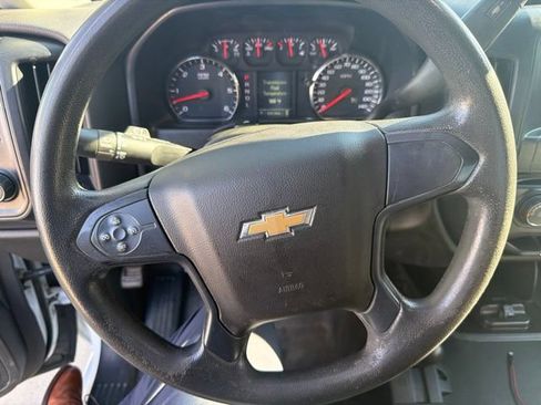 Used 2019 Chevrolet Silverado 1500 W/T w/ WT Convenience Package AWD/4WD image 7