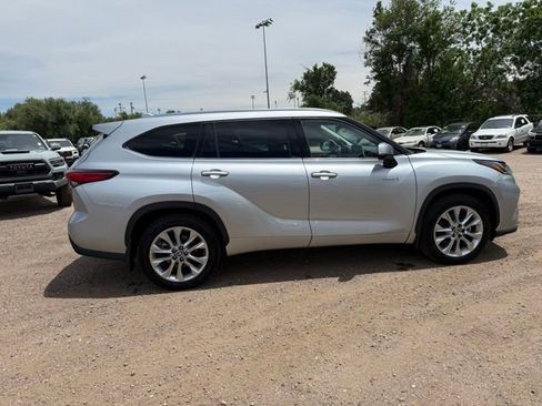 Used 2020 Toyota Highlander Limited AWD/4WD image 7