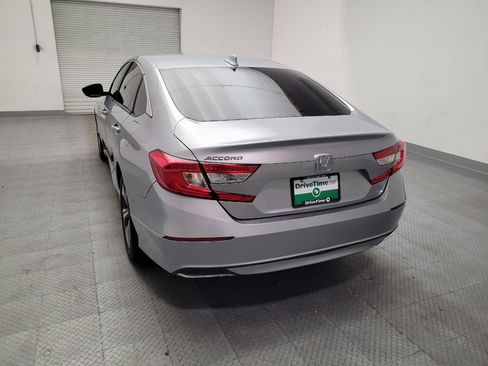 Used 2018 Honda Accord EX image 6