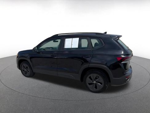 Used 2026 Volkswagen Taos S FWD image 10