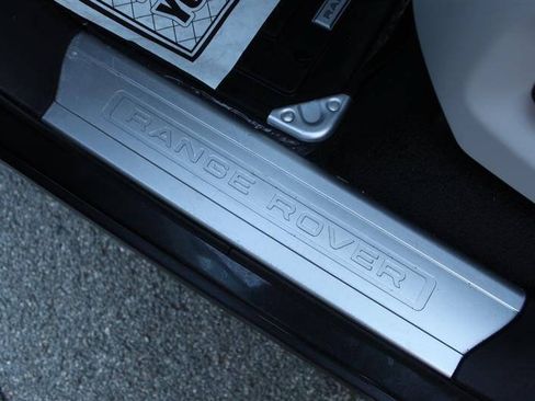 Used 2015 Land Rover Range Rover Supercharged AWD/4WD image 23