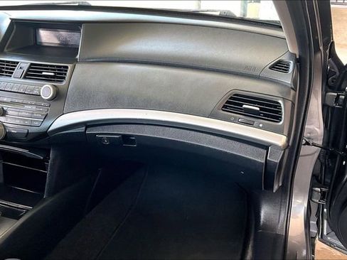 Used 2009 Honda Accord EX image 20