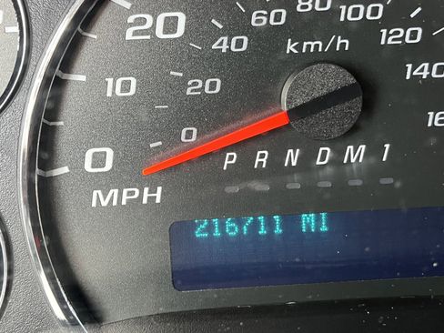 Used 2015 GMC Savana 2500 image 18