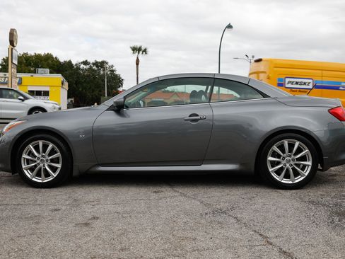 Used 2014 INFINITI Q60 Convertible w/ Premium Package image 8