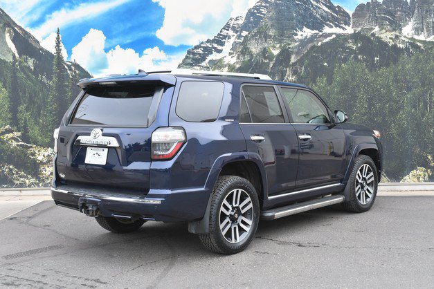 Used 2018 Toyota 4Runner Limited AWD/4WD image 3