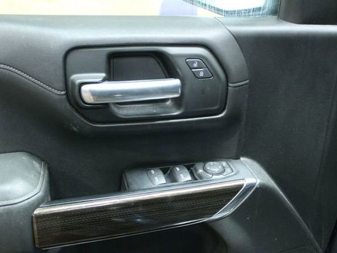 Used 2019 Chevrolet Silverado 1500 LT image 11