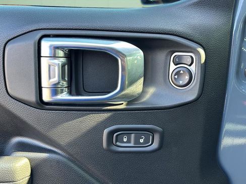 New 2025 Jeep Wrangler Sport S image 17