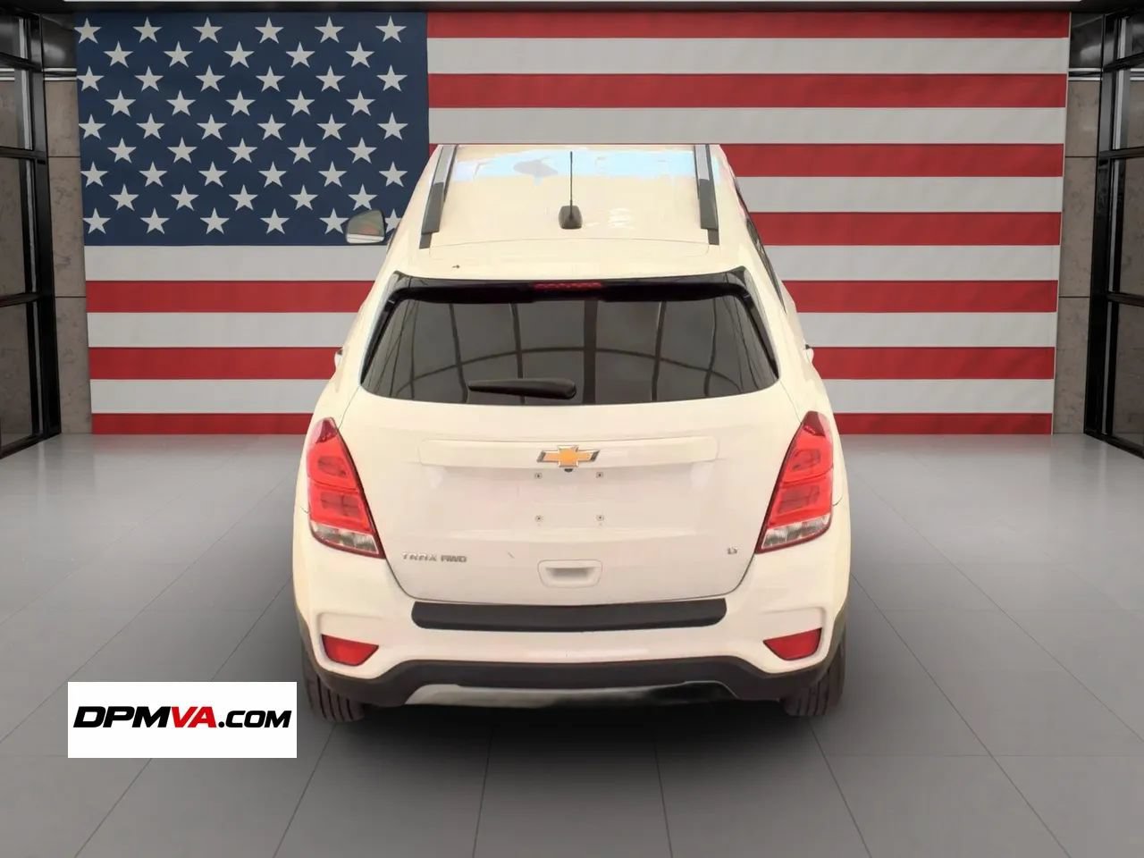 Used 2018 Chevrolet Trax LT w/ LT Convenience Package AWD/4WD image 5