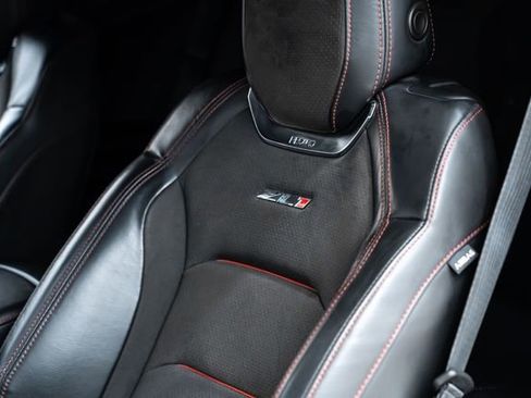 Used 2023 Chevrolet Camaro ZL1 RWD image 21