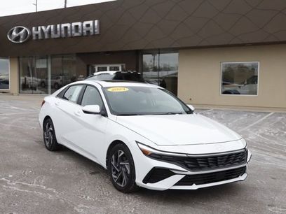 Certified 2024 Hyundai Elantra SEL w/ Convenience Package