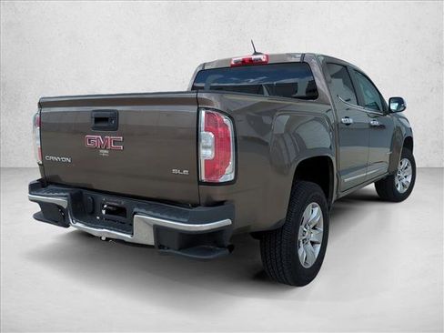 Used 2016 GMC Canyon SLE RWD image 3