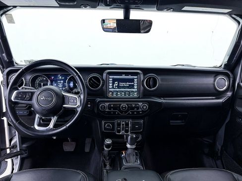Used 2021 Jeep Wrangler Unlimited Sahara w/ Safety Group AWD/4WD image 23