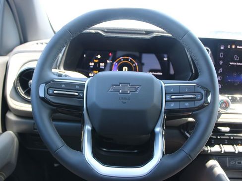 New 2026 Chevrolet Colorado ZR2 AWD/4WD image 35