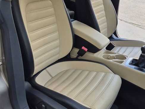 Used 2010 Volkswagen CC Sport FWD image 36