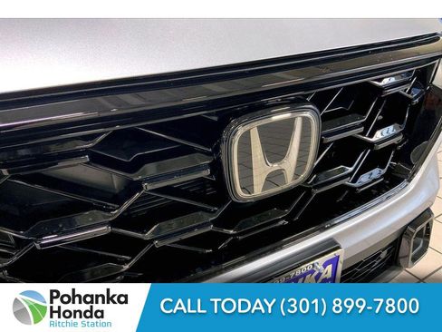 Used 2024 Honda CR-V Sport-L image 31