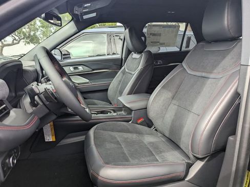 New 2026 Ford Explorer ST image 5