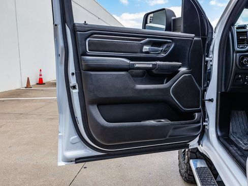 Used 2025 RAM 1500 Laramie w/ Sport Appearance Package AWD/4WD image 37