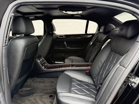 Used 2008 Bentley Flying Spur Flying Spur AWD/4WD image 17