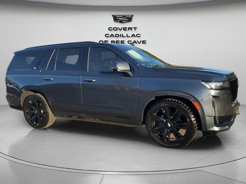Used 2021 Cadillac Escalade Sport w/ Driver Assist Tech Package image 12
