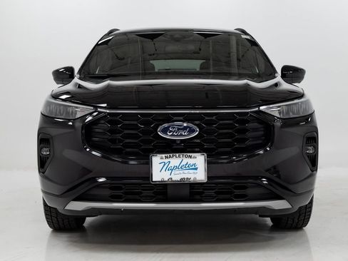 Used 2023 Ford Escape ST-Line Select w/ Tech Pack #2 AWD/4WD image 4