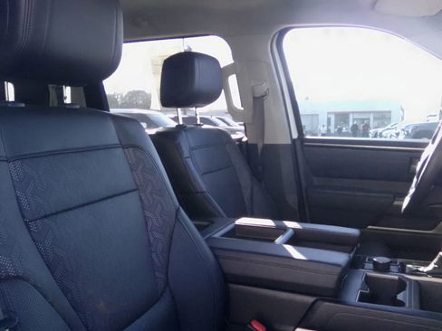 Used 2023 Toyota Tundra SR5 w/ SR5 Premium Package image 18