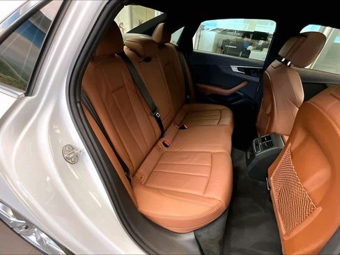 Used 2021 Audi A4 2.0T Premium image 20