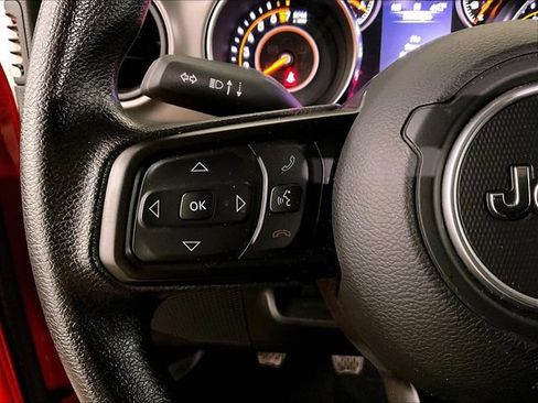 Used 2022 Jeep Wrangler Sport AWD/4WD image 17