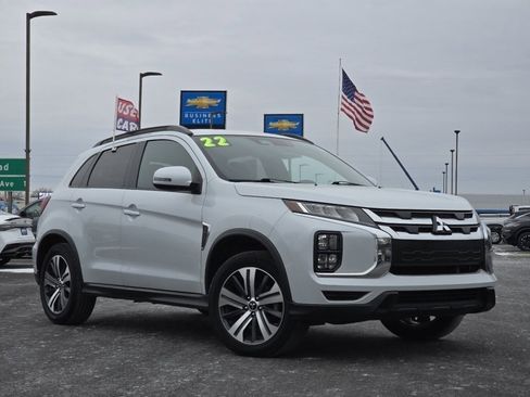 Used 2022 Mitsubishi Outlander Sport GT image 2