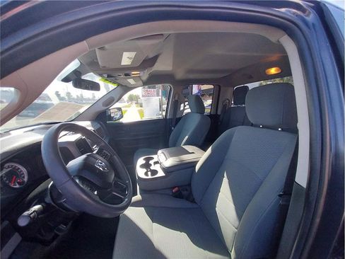 Used 2019 RAM 1500 Express AWD/4WD image 12