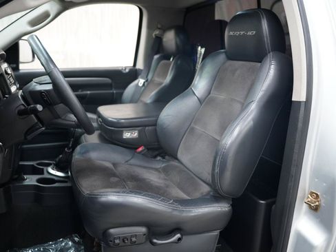 Used 2004 Dodge Ram 1500 Truck 2WD Regular Cab image 22