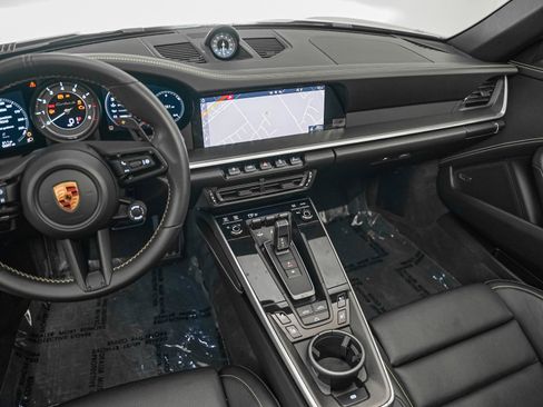 Used 2021 Porsche 911 Turbo S image 19