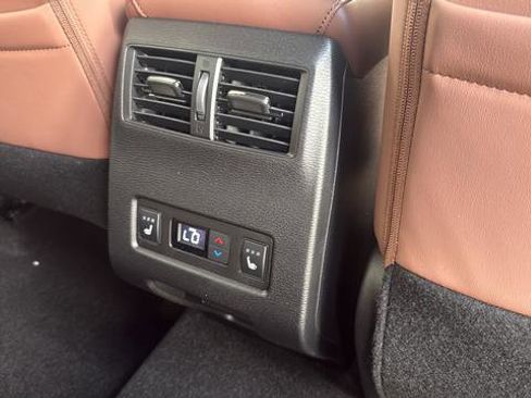 New 2026 Mitsubishi Outlander SEL FWD image 26