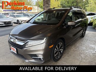 Used 2018 Honda Odyssey Elite video 1