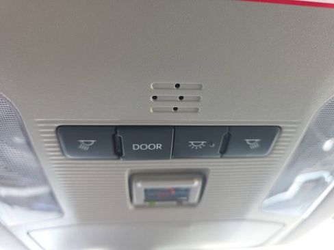 Used 2024 Toyota RAV4 XLE image 23