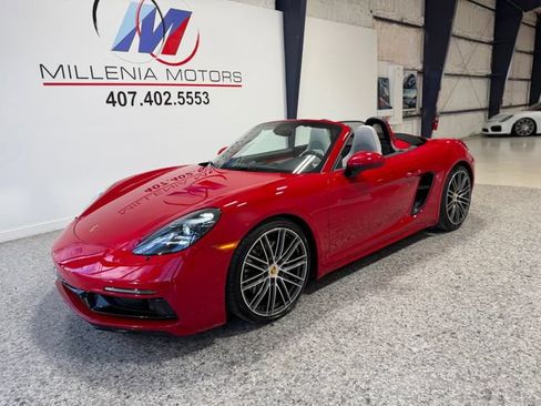 Used 2024 Porsche 718 Boxster GTS RWD image 17
