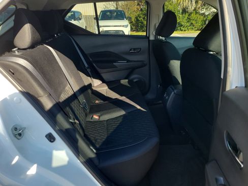 Used 2023 Nissan Kicks SV image 12