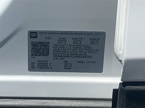 Used 2024 Chevrolet Equinox RS image 32