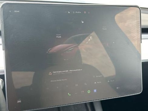 Used 2022 Tesla Model Y Long Range AWD/4WD image 27