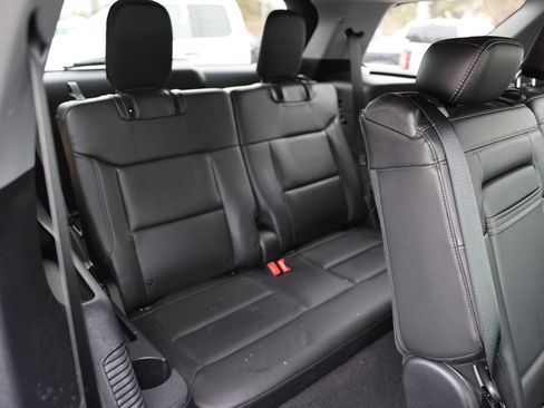 Certified 2023 Ford Explorer XLT w/ Equipment Group 202A image 14