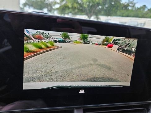 Used 2024 Chevrolet Trax LT w/ Driver Confidence Package image 27