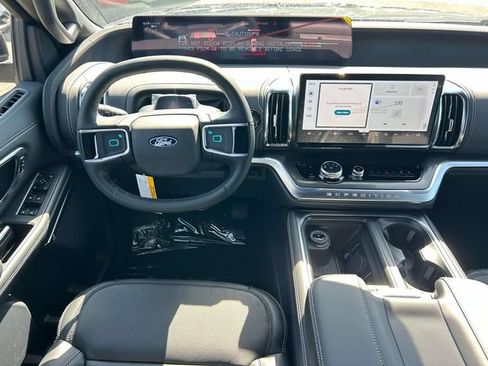 New 2027 Ford Expedition Max Platinum w/ Stealth Appearance Package AWD/4WD image 15