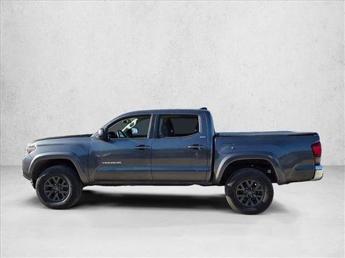 Used 2021 Toyota Tacoma SR5 RWD image 7
