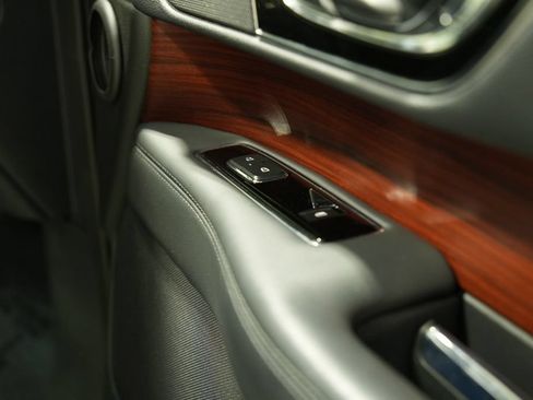 Used 2023 Lincoln Navigator Reserve AWD/4WD image 34
