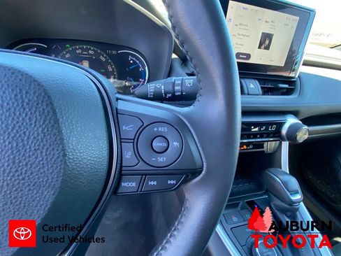 Certified 2023 Toyota RAV4 SE AWD/4WD image 39