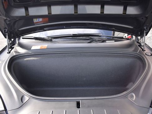 Used 2017 Tesla Model X 75D image 27