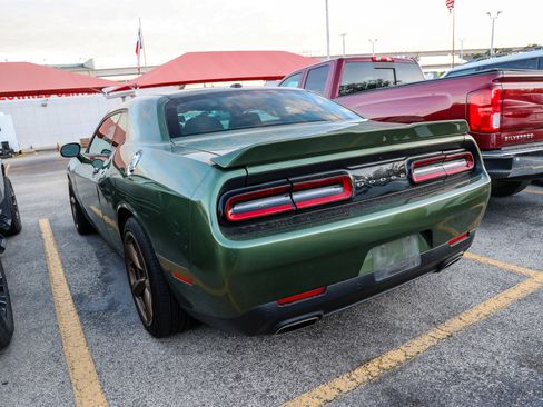 Used 2021 Dodge Challenger GT w/ Performance Handling Group image 10