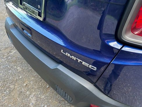 Used 2021 Jeep Renegade Limited image 7