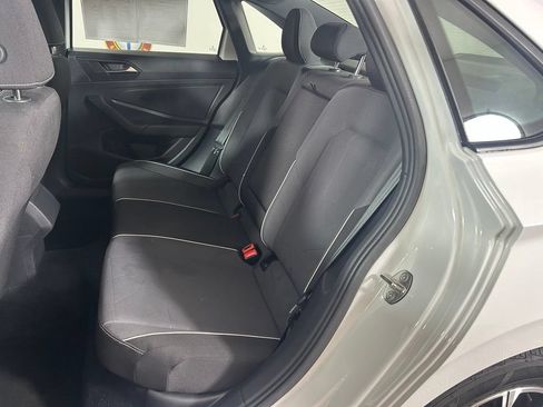 Used 2025 Volkswagen Jetta Sport FWD image 12