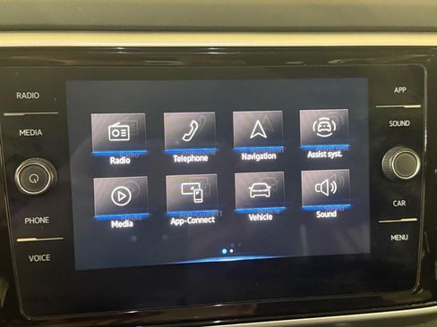 Used 2022 Volkswagen Atlas SE w/ Black Wheel Package image 20