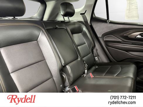 Used 2018 GMC Terrain SLT w/ Preferred Package AWD/4WD image 17